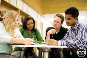 students 3 GO GLOBAL NETWORK